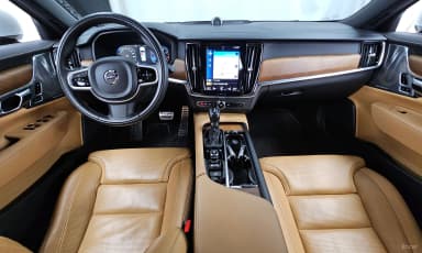S90