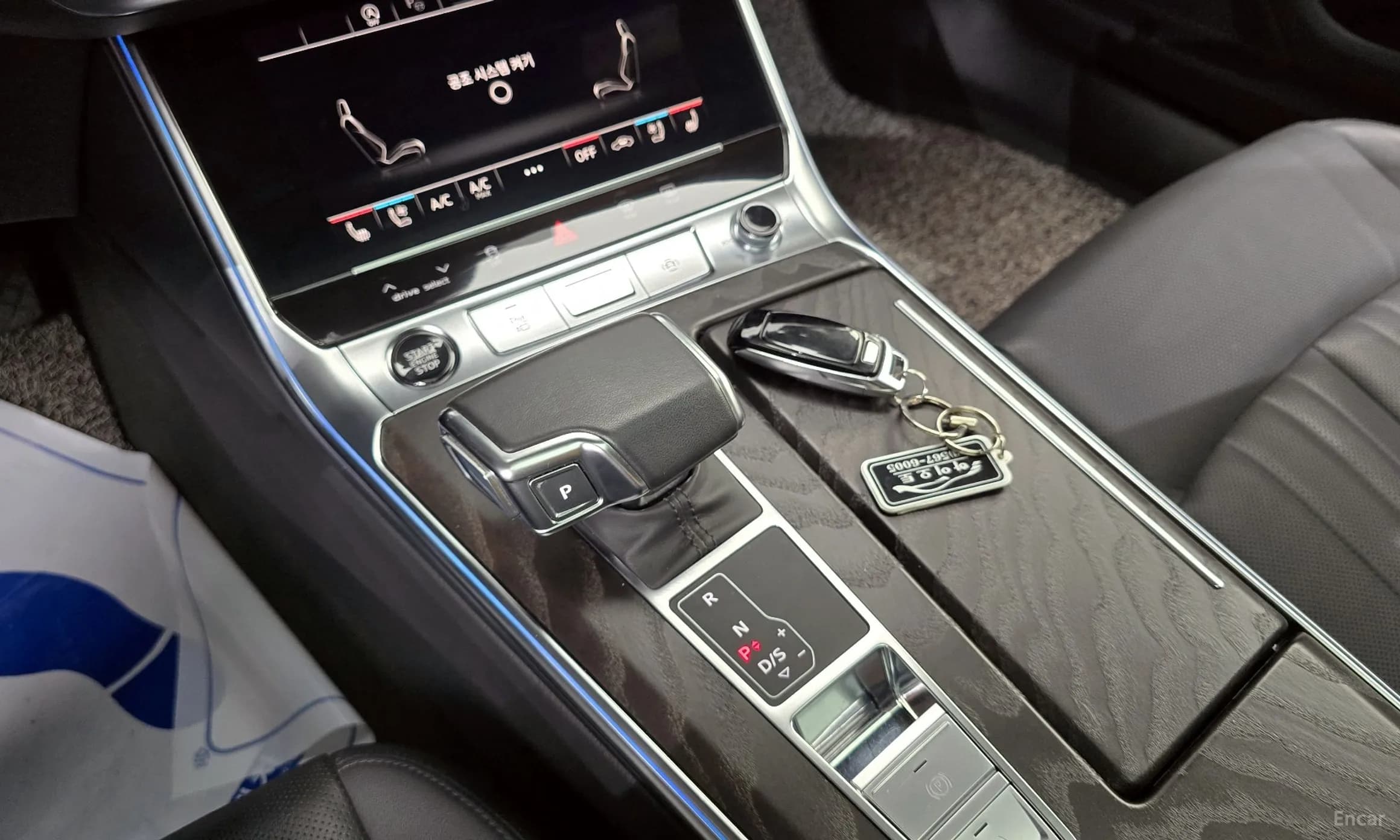 A6 (C8)