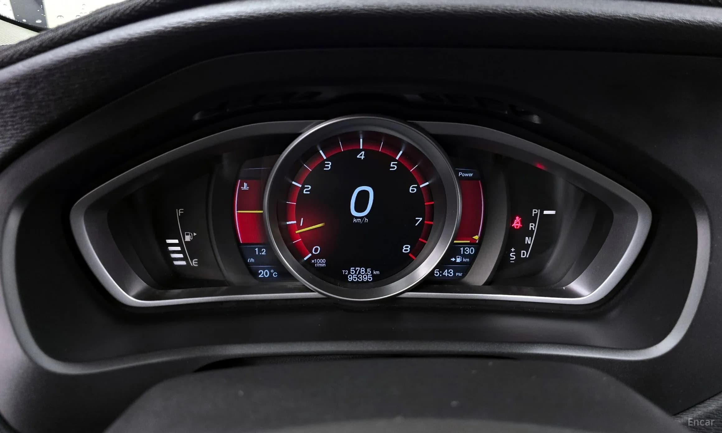 V40