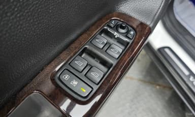 S40