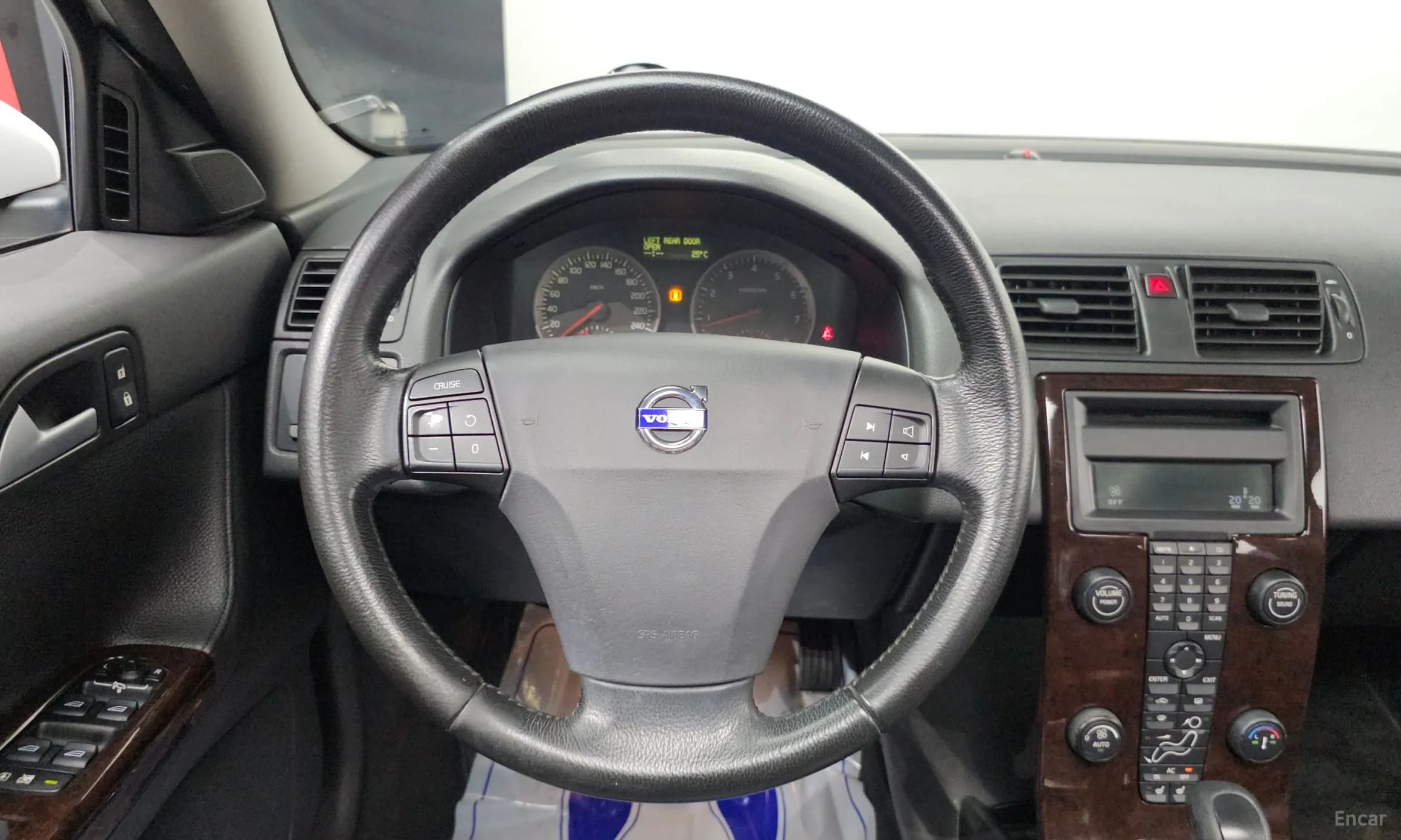 S40