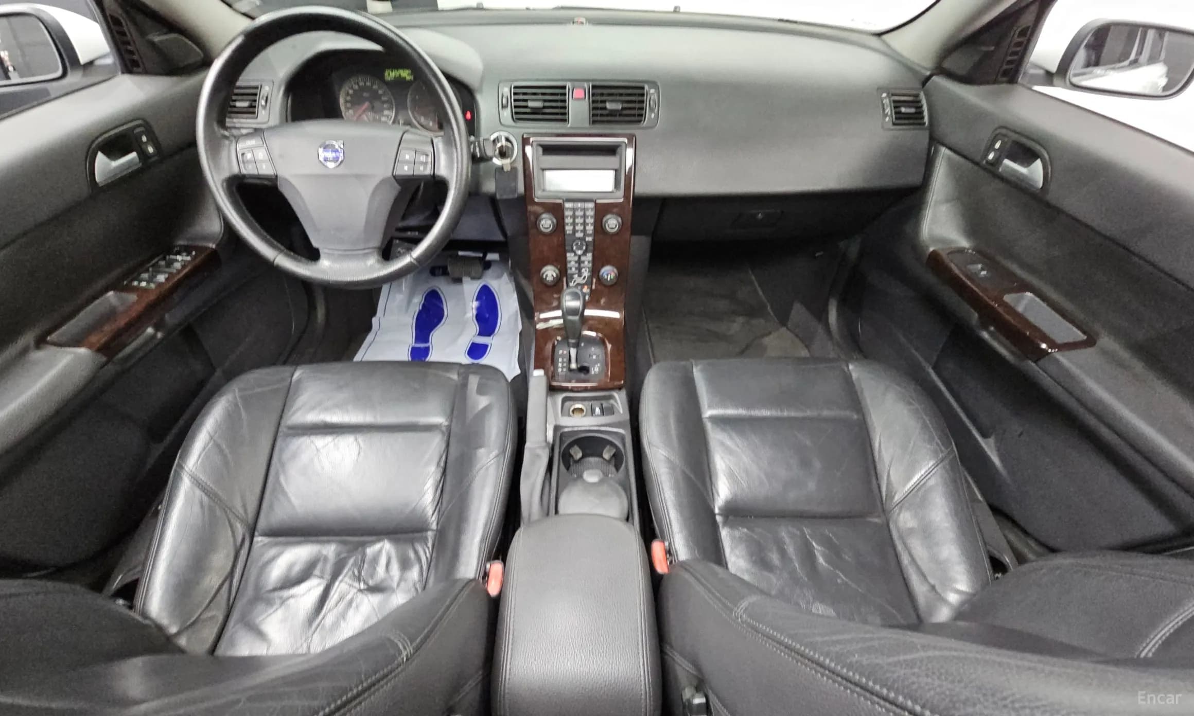 S40