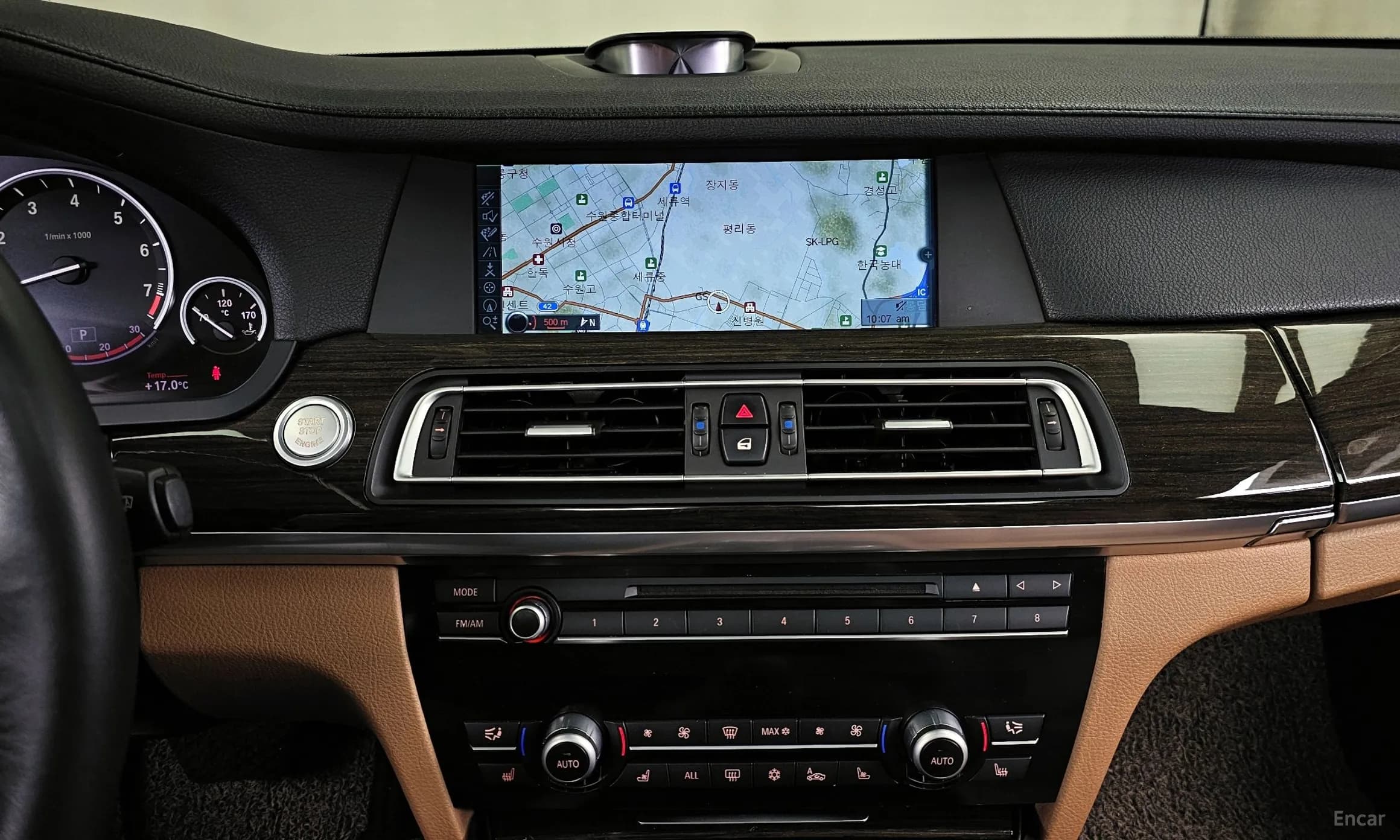 7 Series (F01)