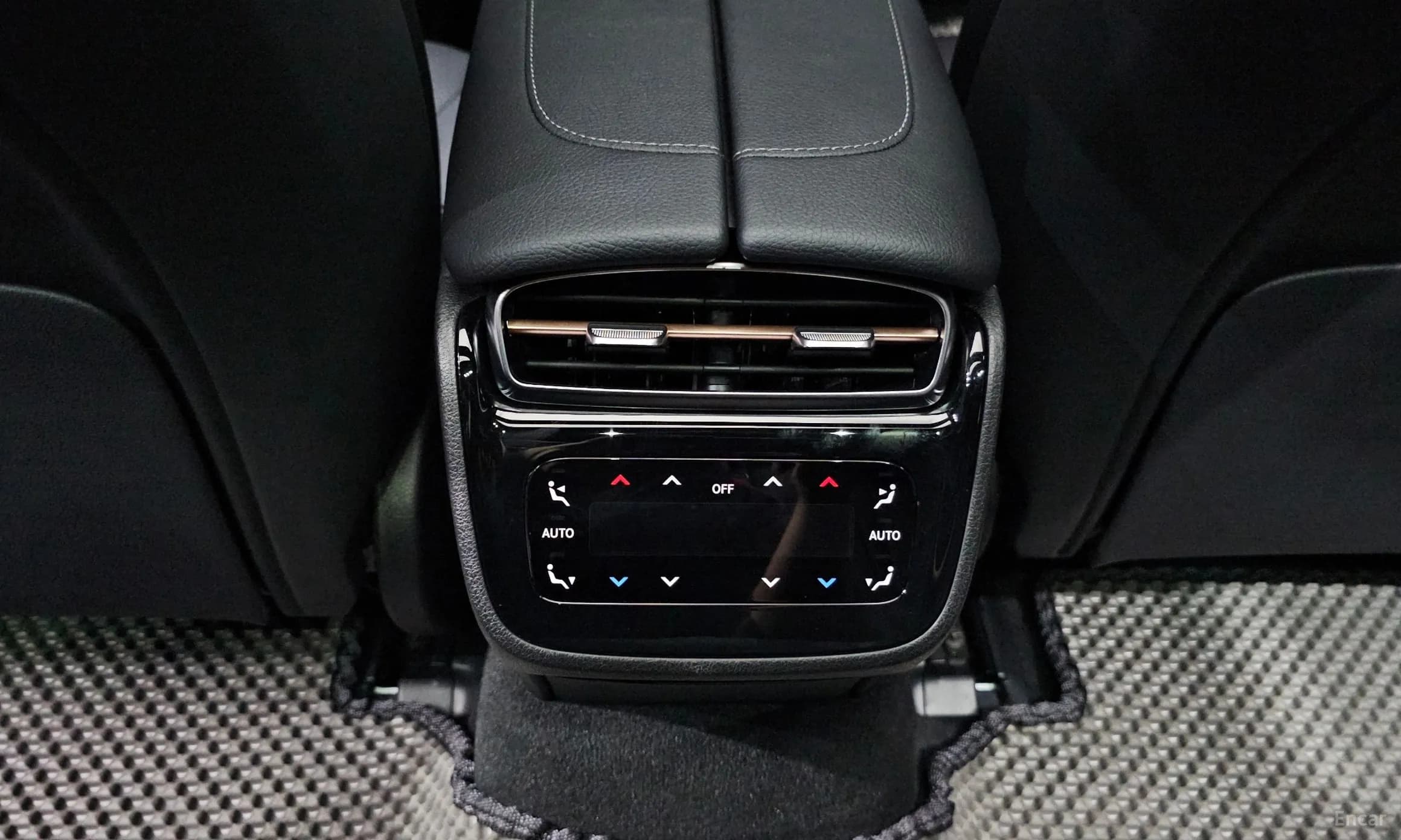 EQE V295