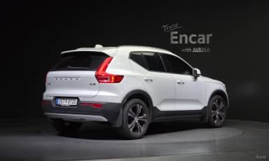XC40