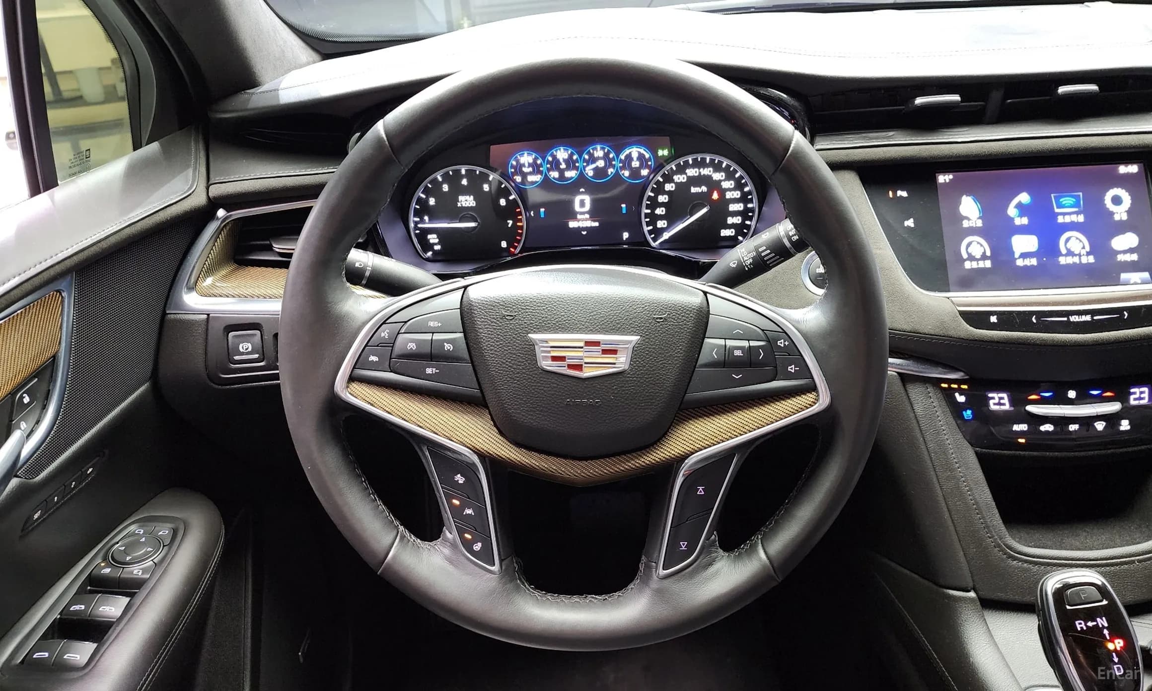 XT5