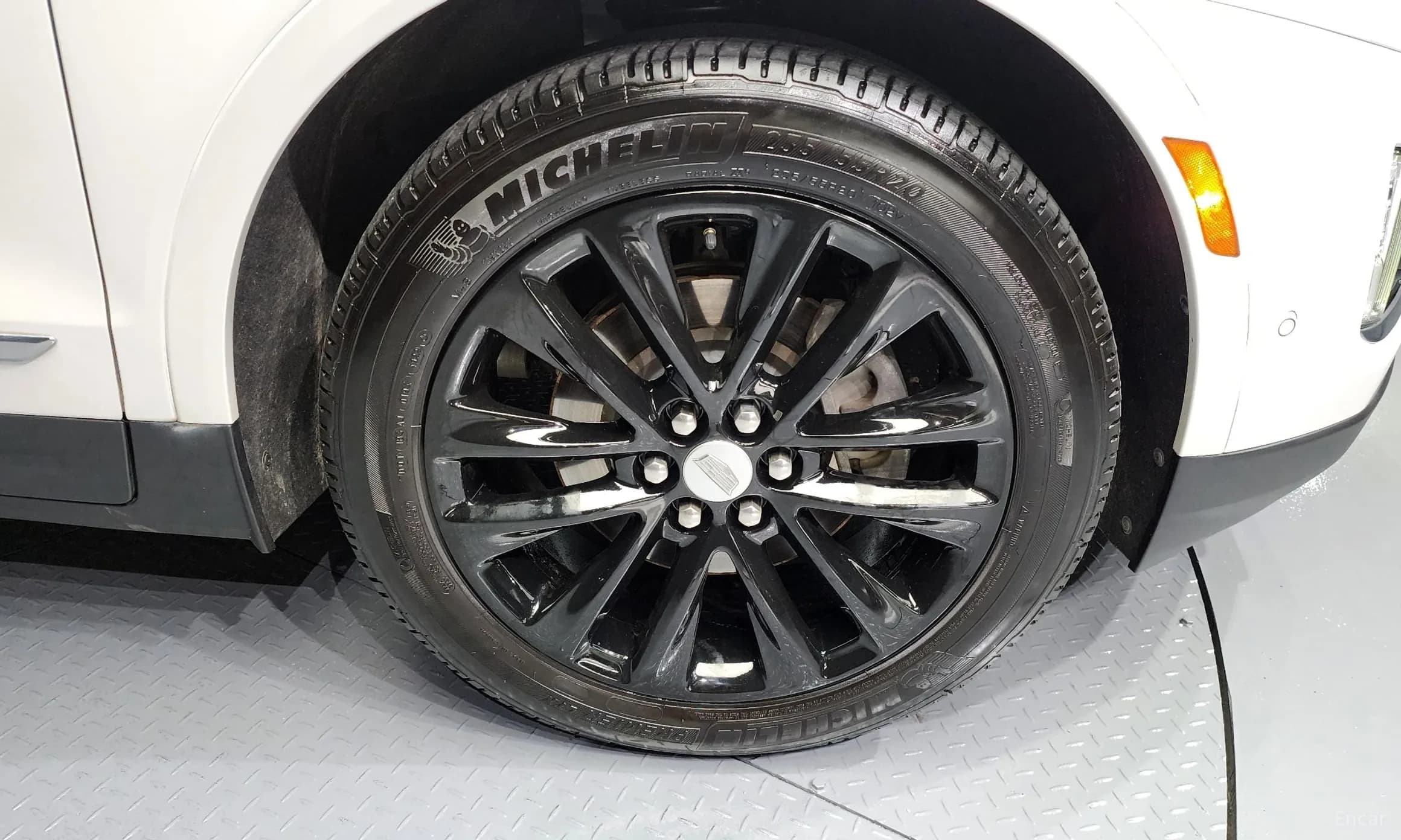 XT5