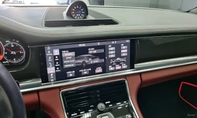 Panamera (971)