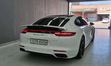 Panamera (971)