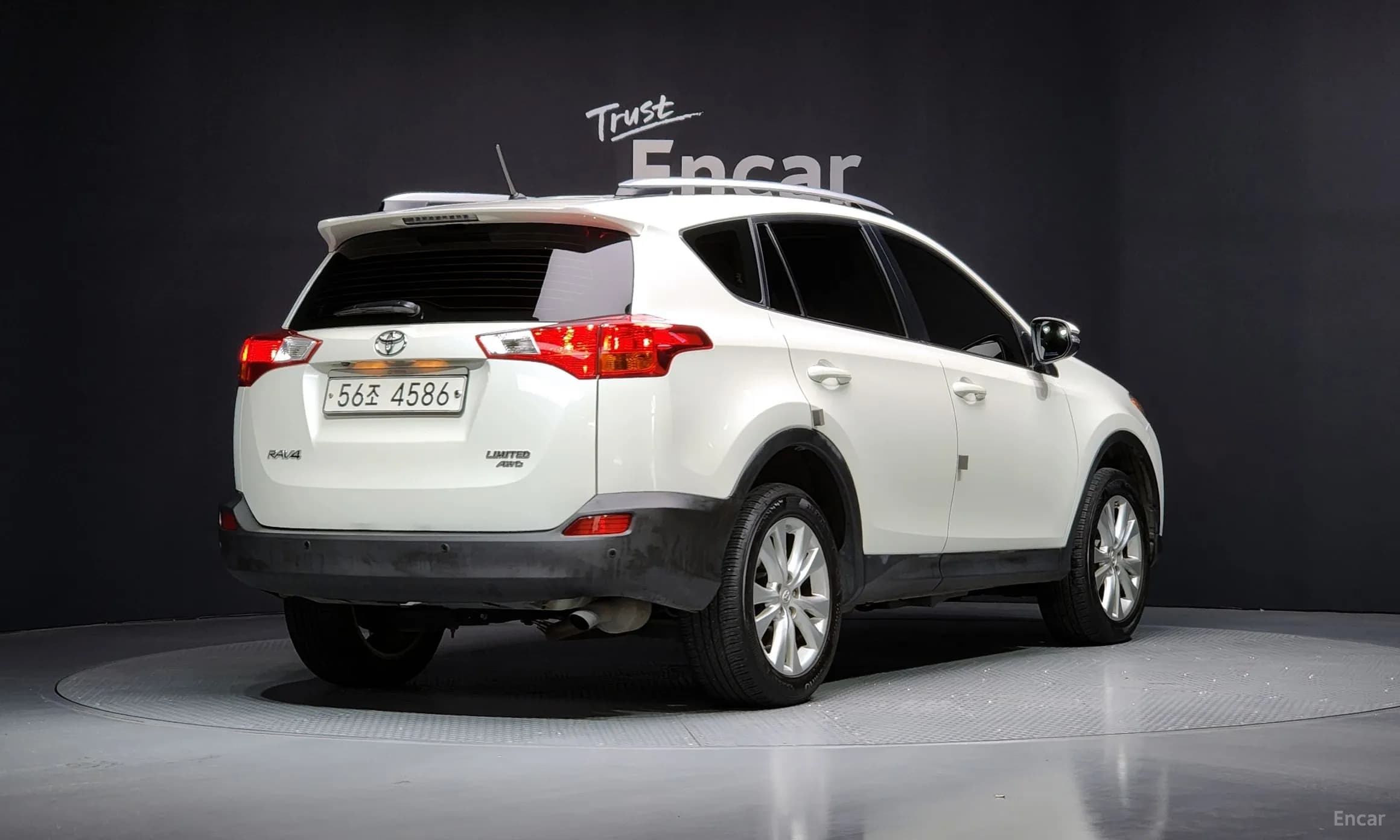 RAV4