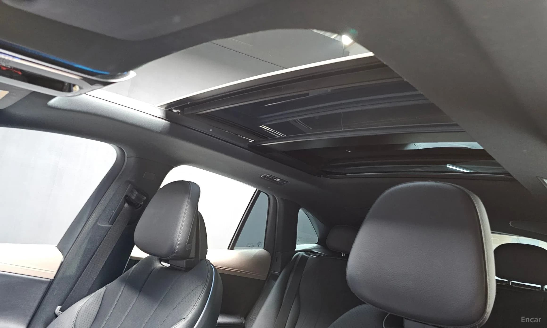 EQE SUV X294