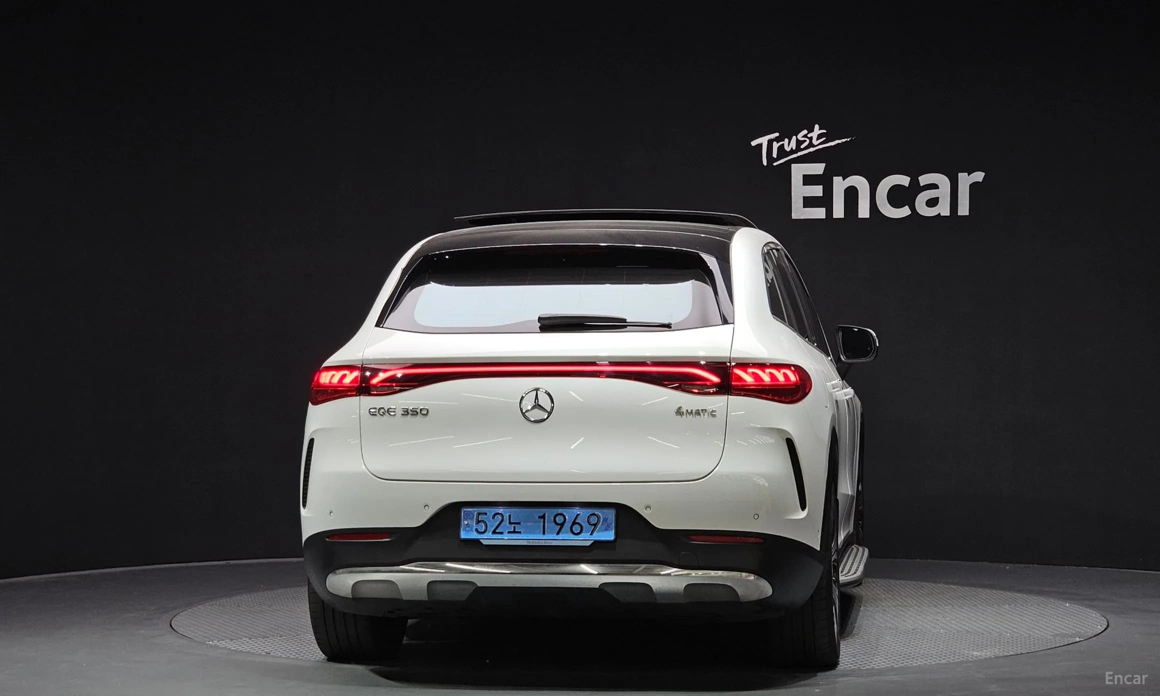 EQE SUV X294