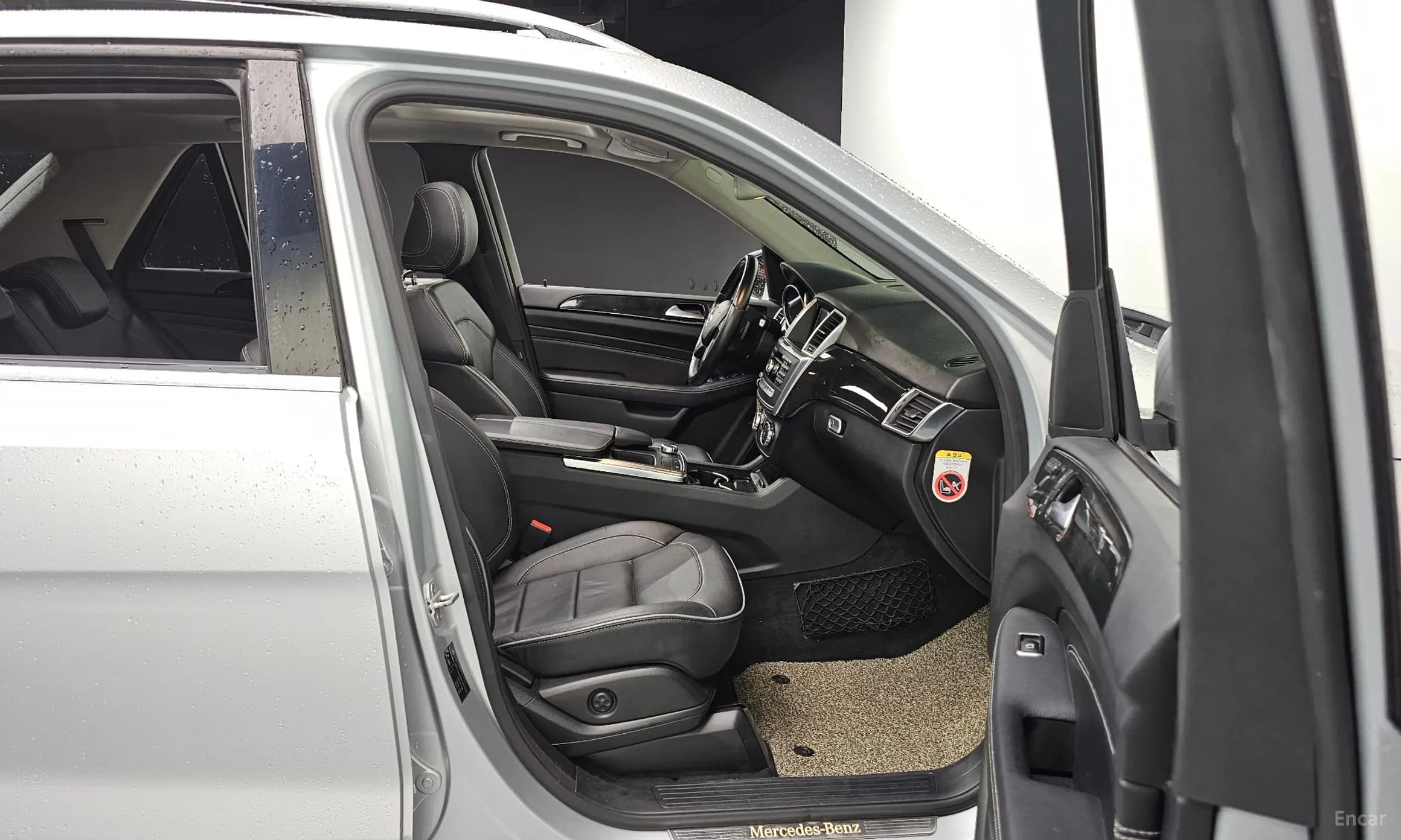 M-Class W166