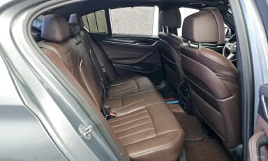 5 Series (G30)