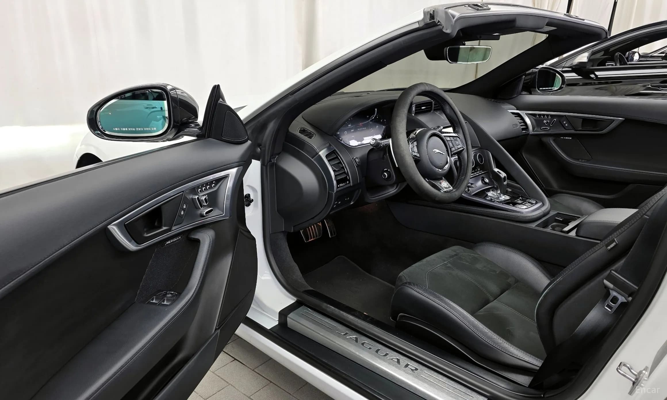 F-TYPE