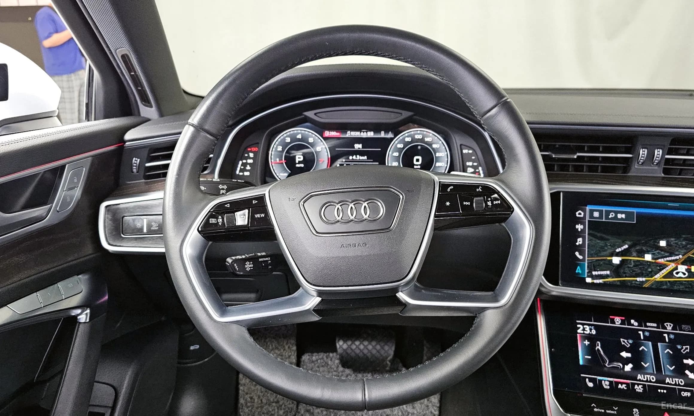 A6 (C8)