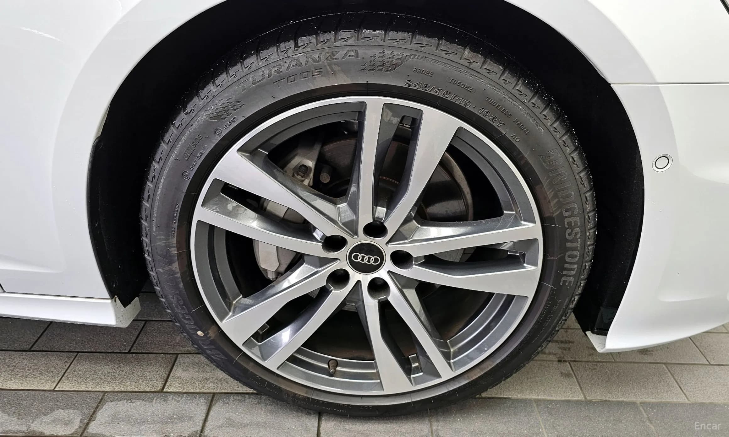 A6 (C8)