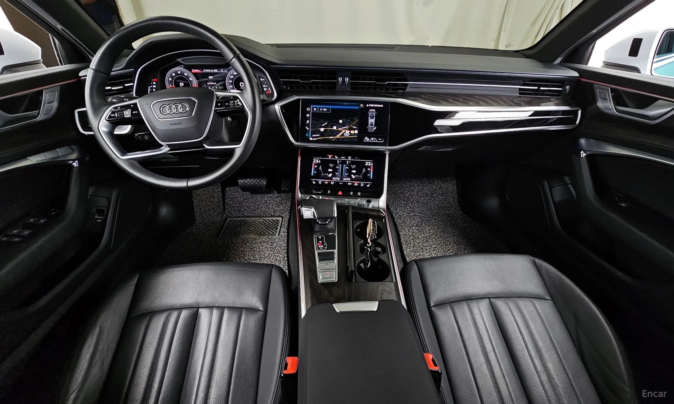 A6 (C8)