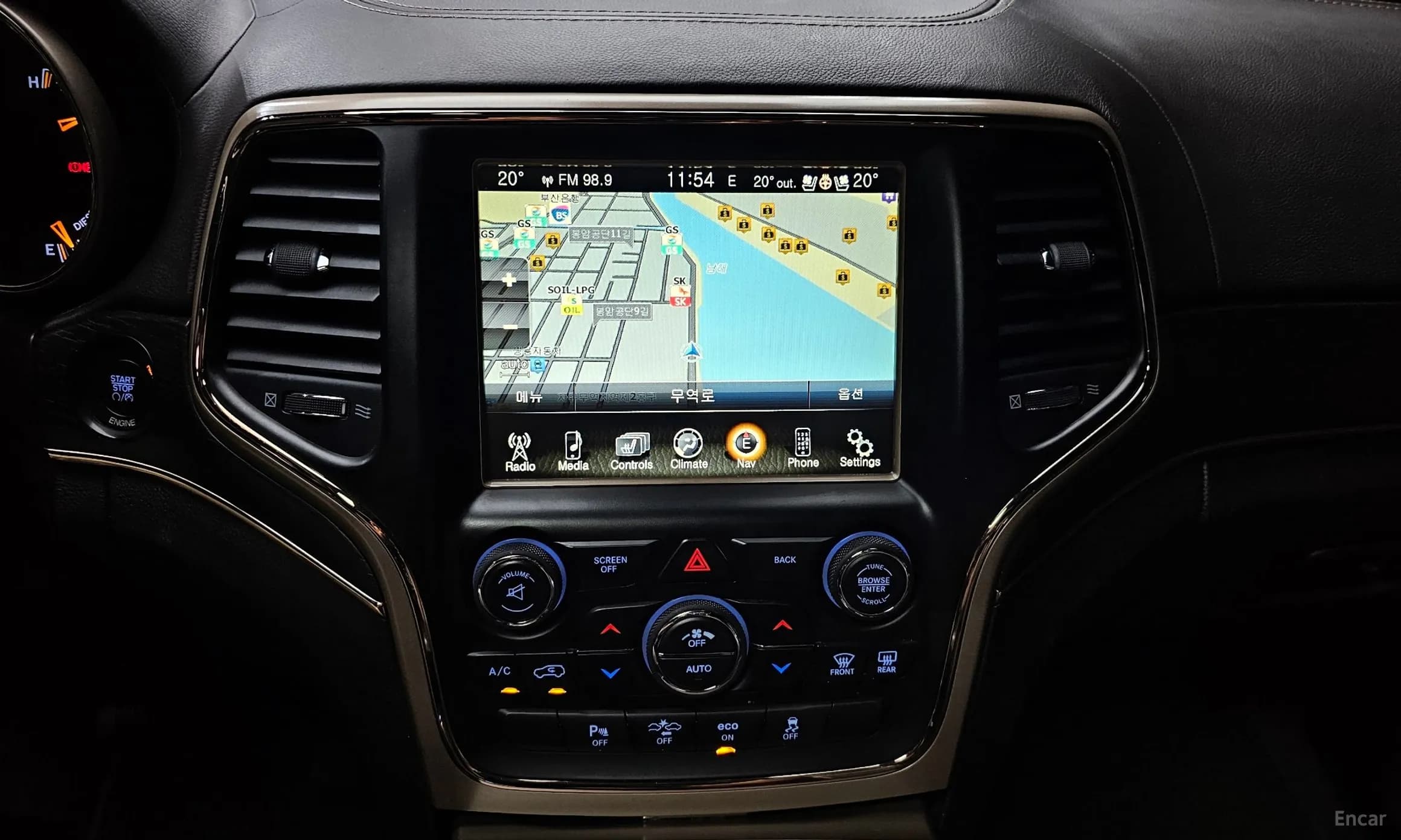 Grand Cherokee
