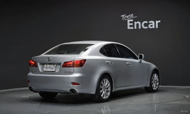 IS250