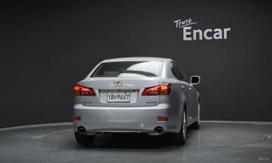 IS250