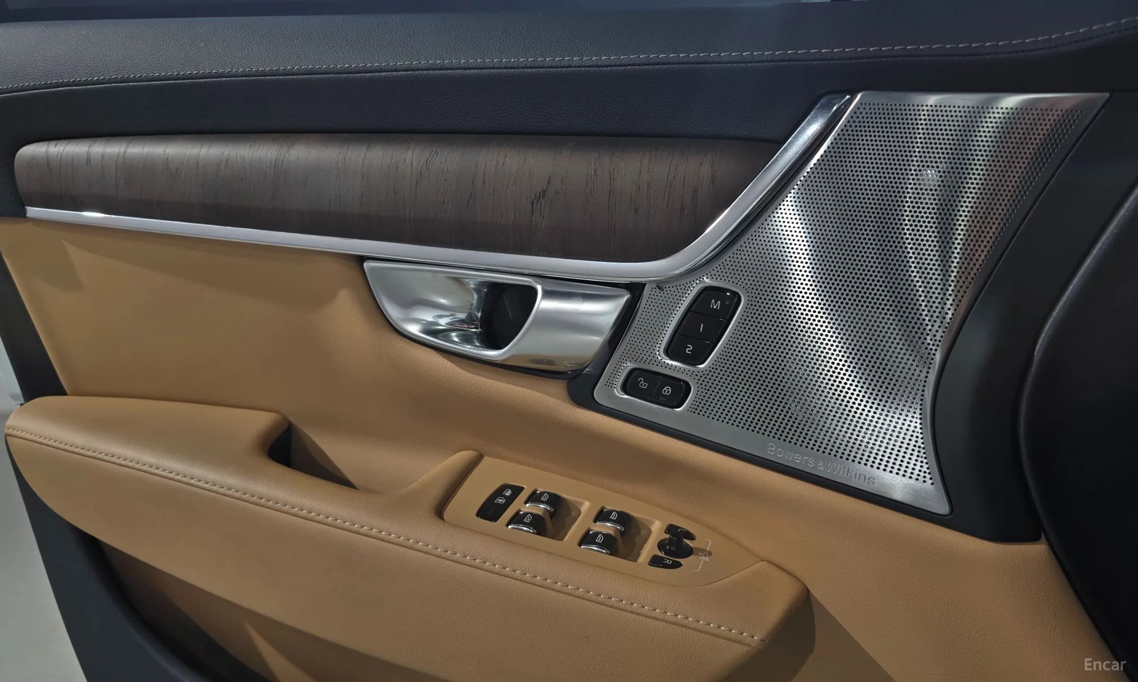 S90