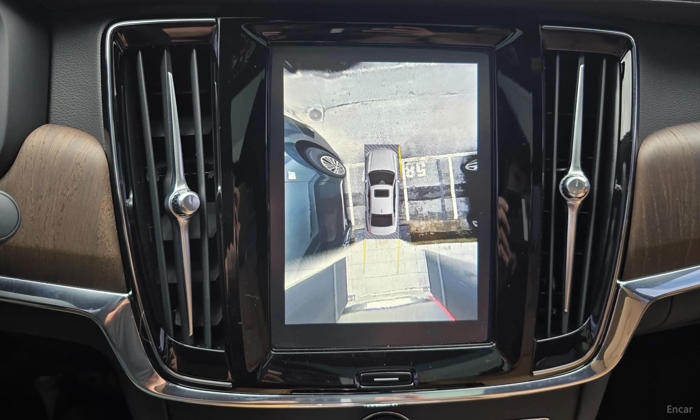 S90