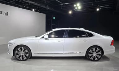 S90