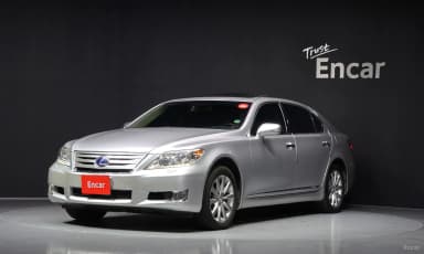 LS600hL