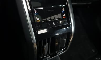S90