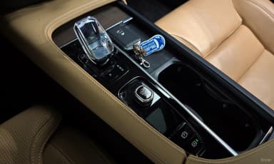 S90