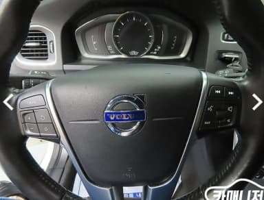 V60