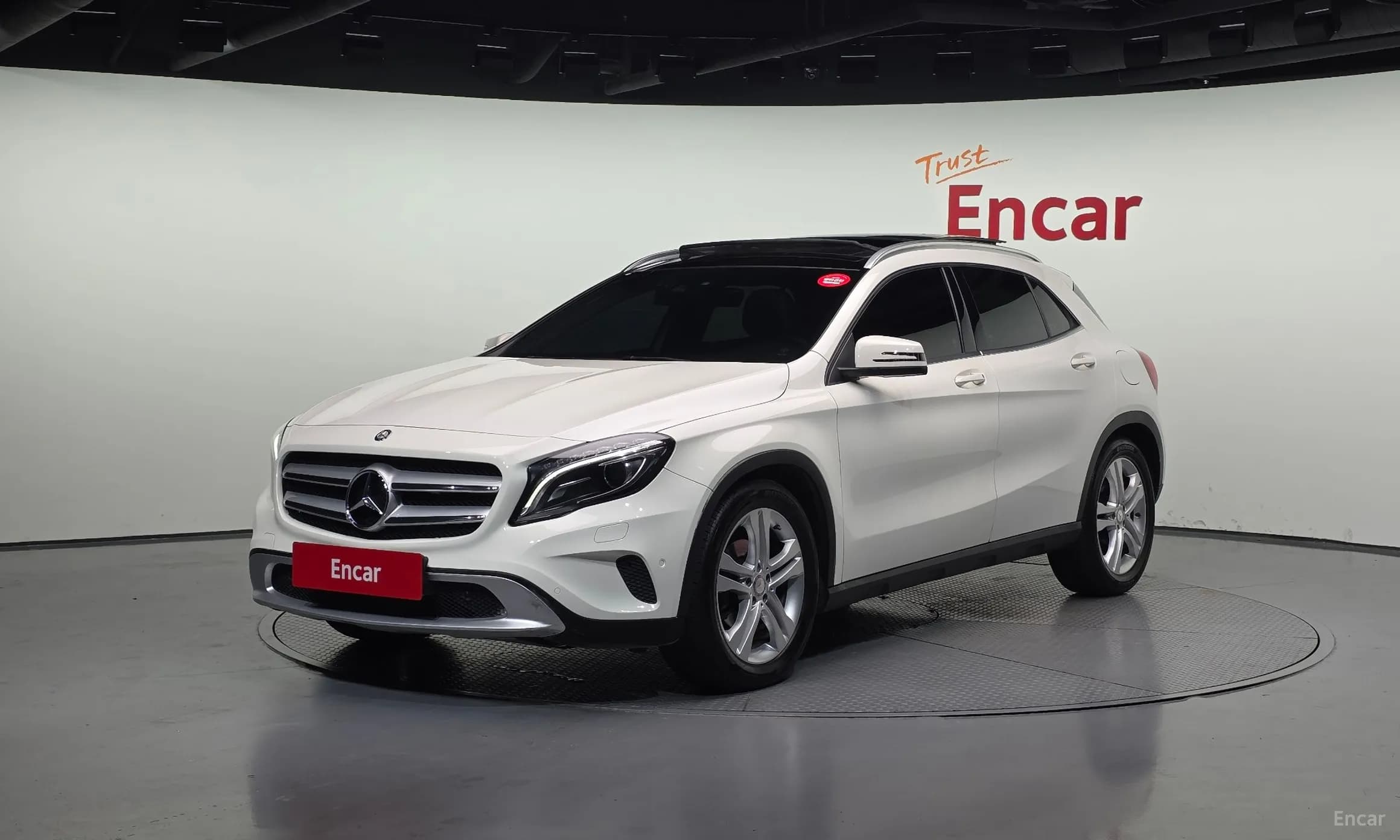 GLA-Class X156