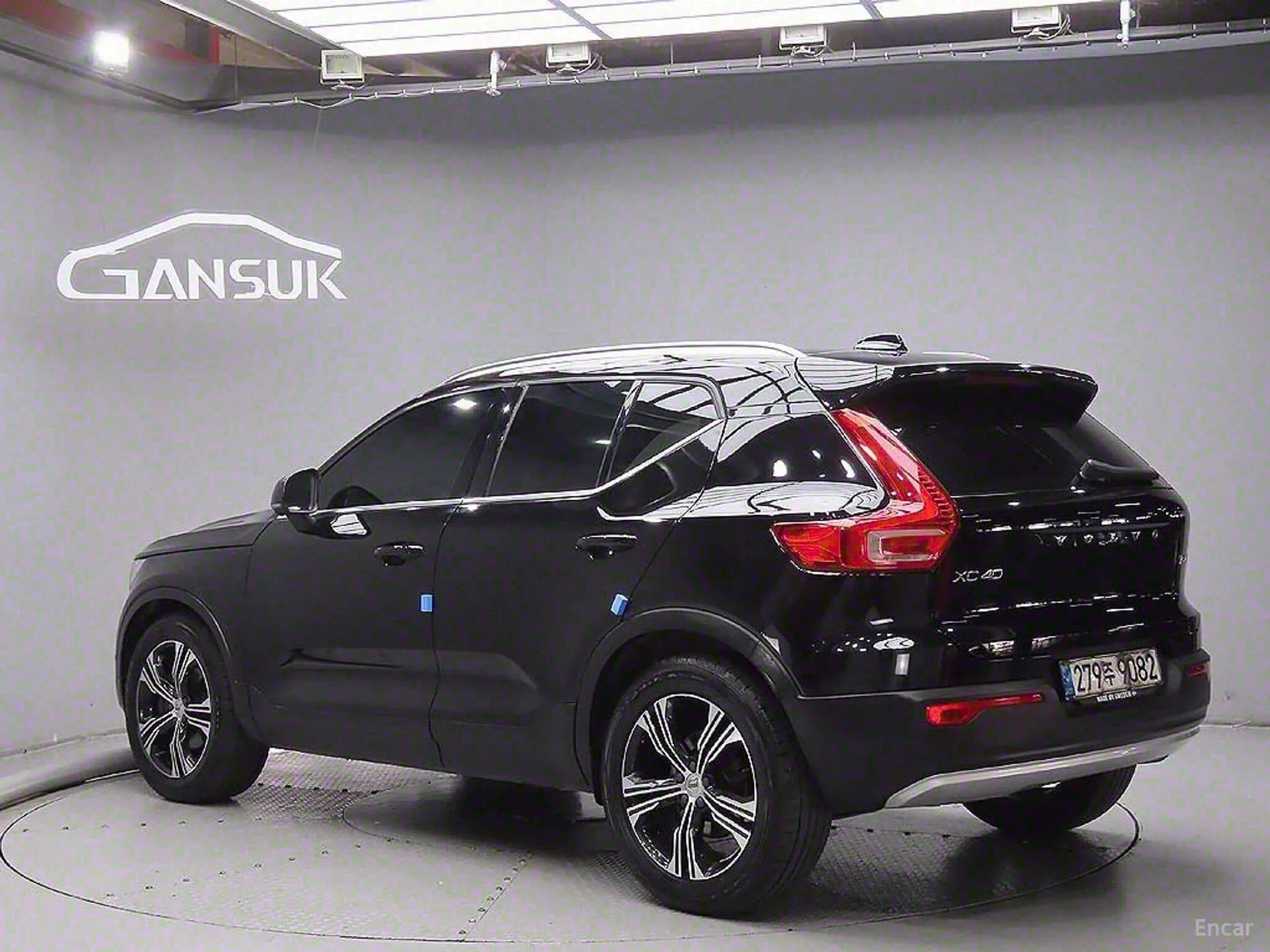XC40