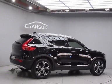 XC40