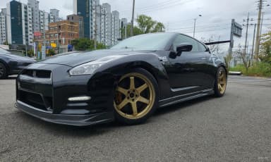 GT-R