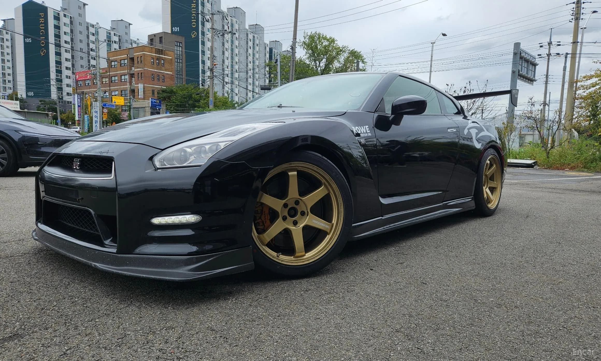 GT-R