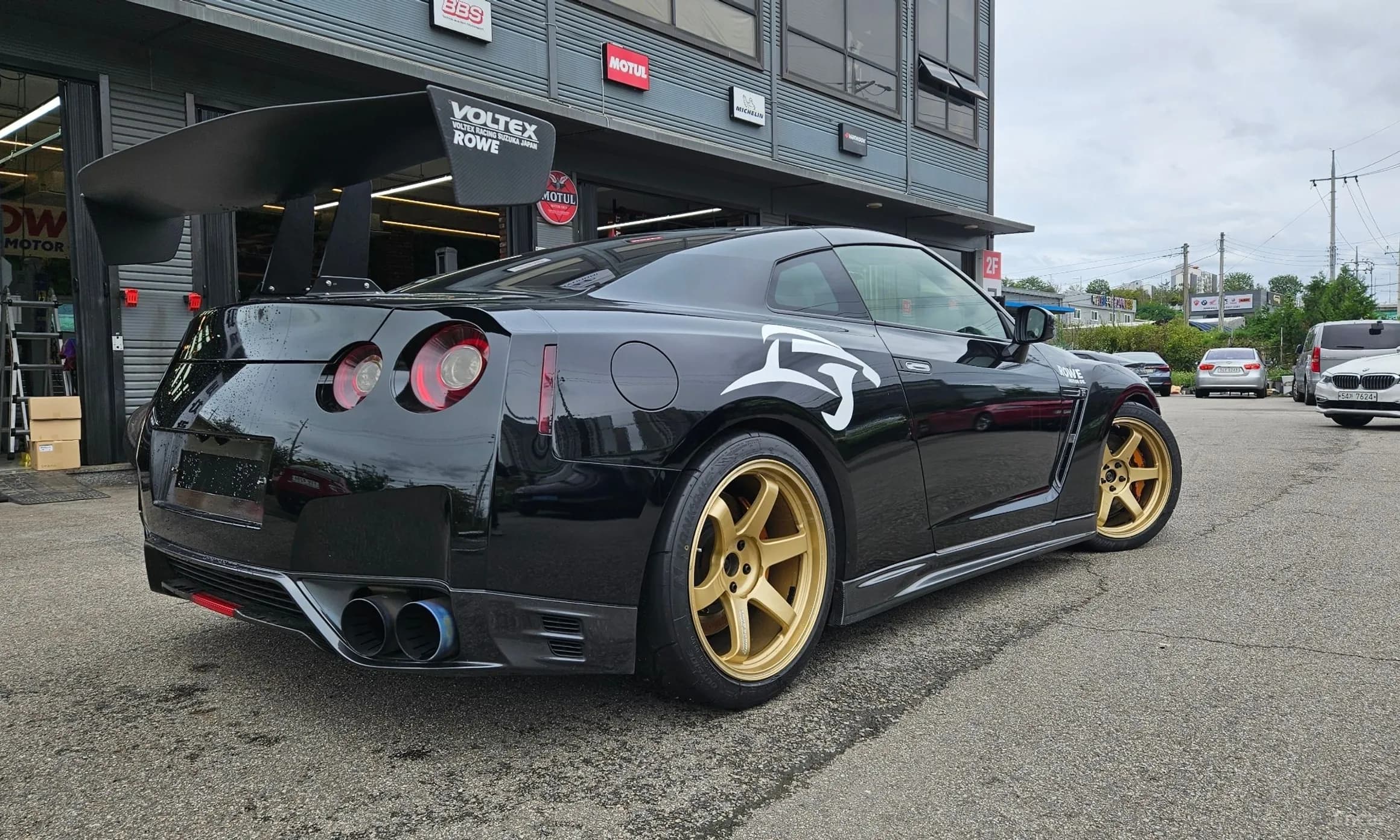 GT-R