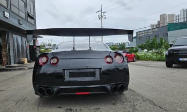 GT-R