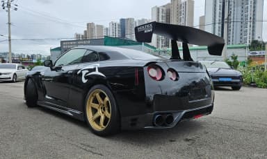 GT-R