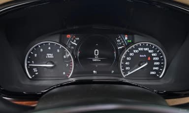 XT5