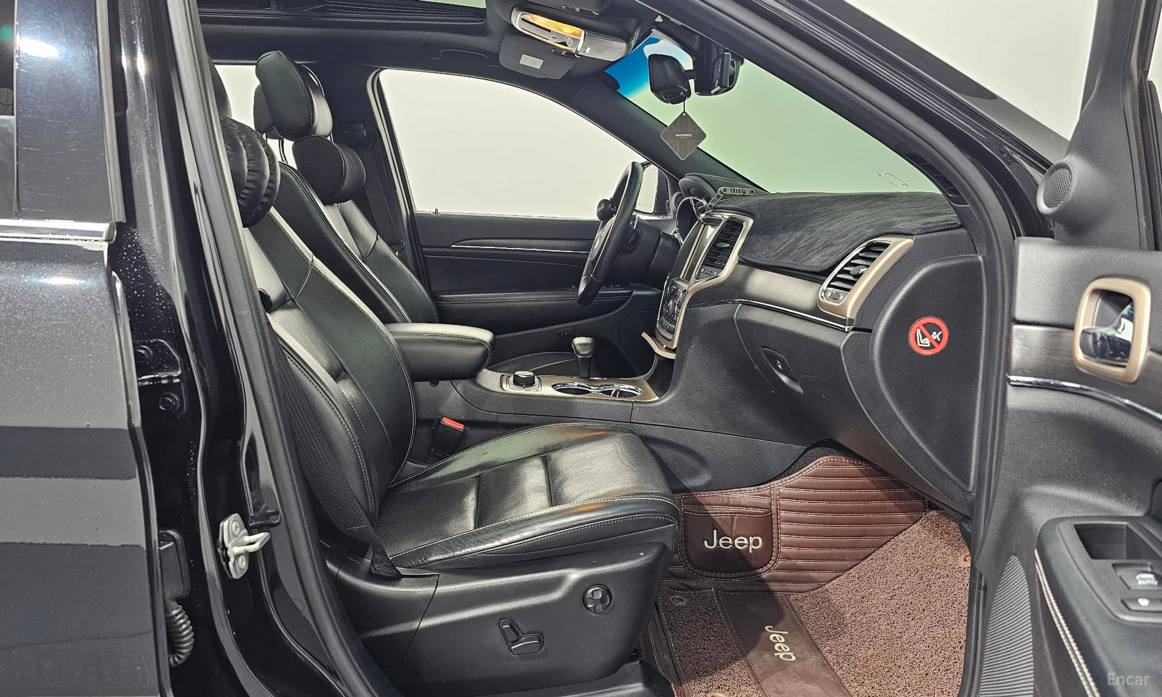 Grand Cherokee
