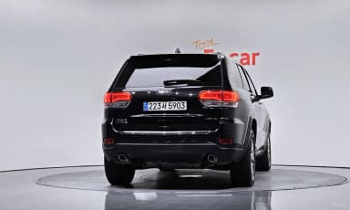 Grand Cherokee