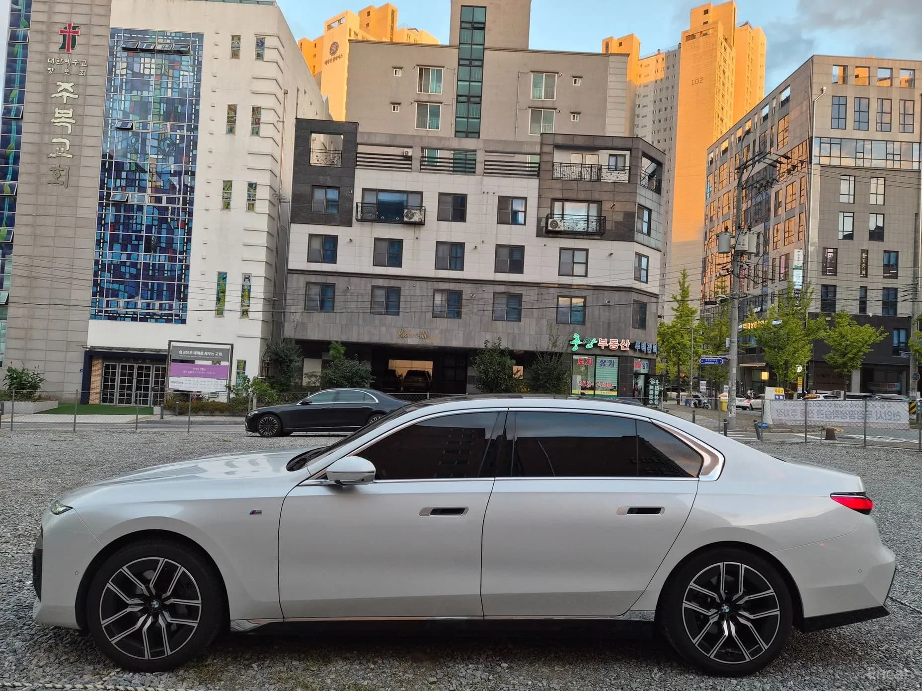 7 Series (G70)