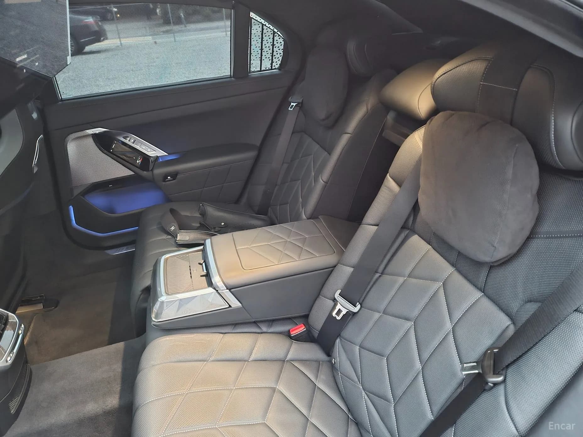 7 Series (G70)