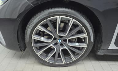 7 Series (G11)