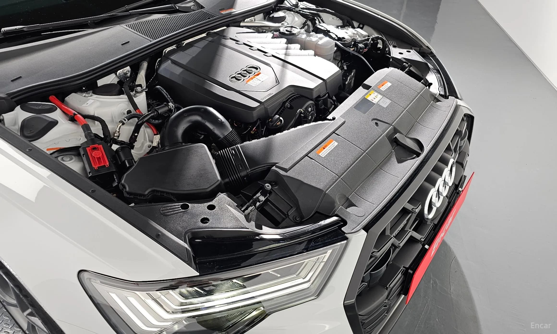 A6 (C8)