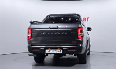 Rexton Sports Khan