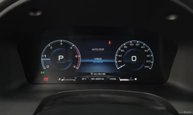 Rexton Sports Khan