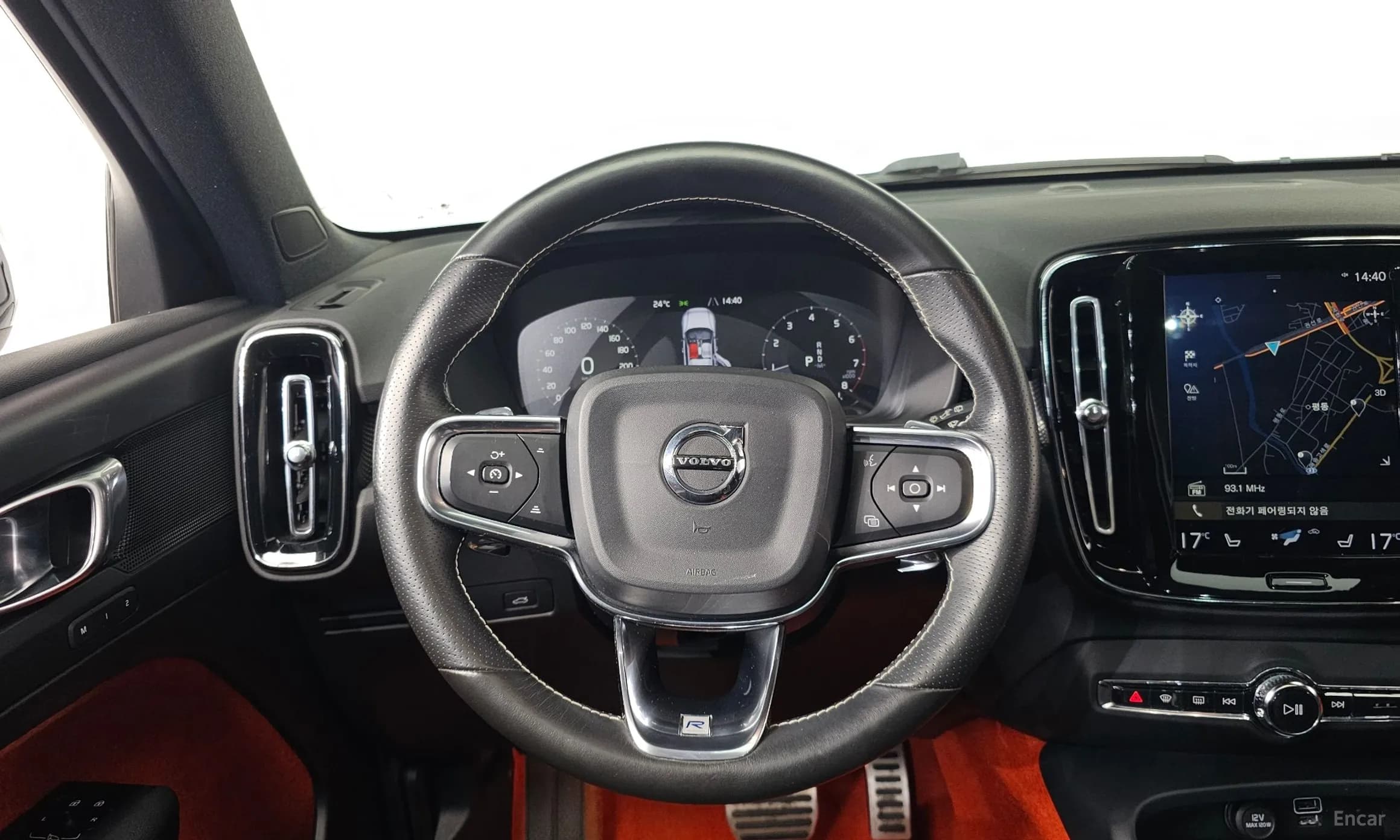XC40